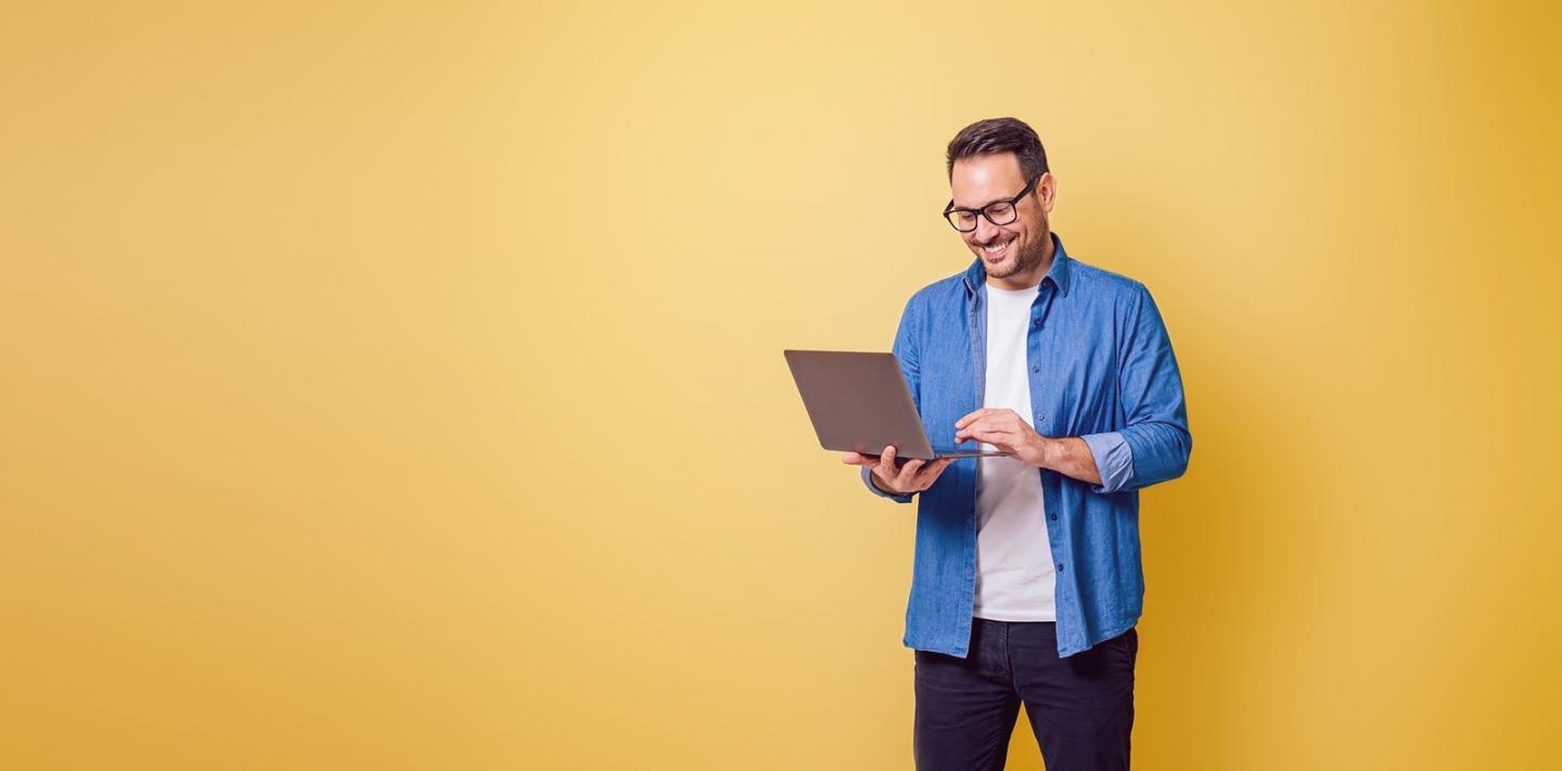 Équipe Perunavexi disponible pour répondre à vos questions sur l'optimisation on-page